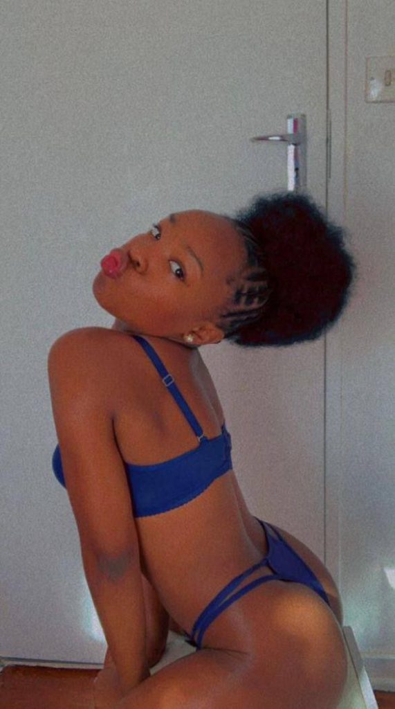 Zimbabwean Celebrity Mai Titi’s Daughter Fifi’s Nude Photos Leaked (7)